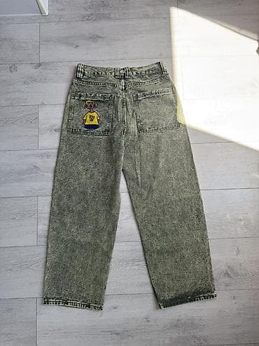baggy: Baggy jeans 
Размер S от 170-180
Носил пару раз
Разумный торг имеется — 2