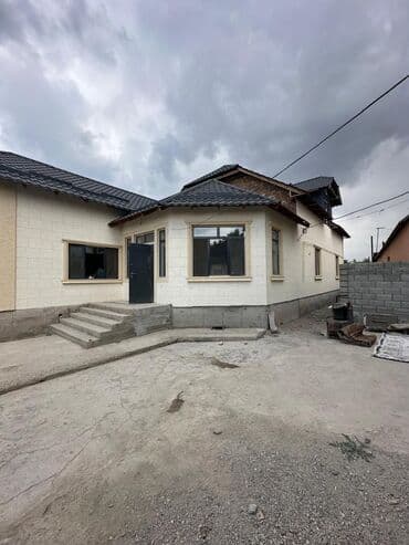 дома бишкек цены: Дом, 300 м², 10 комнат, Риэлтор, Евроремонт — 1