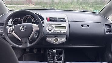 Honda: Honda Jazz: 2006 г., 1.4 л, Механика, Бензин, Хэтчбэк — 5