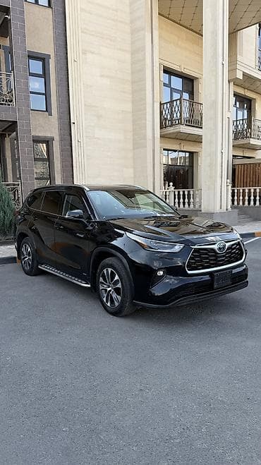 Toyota Highlander: 2021 г., 3 л, Автомат, Бензин, Кроссовер