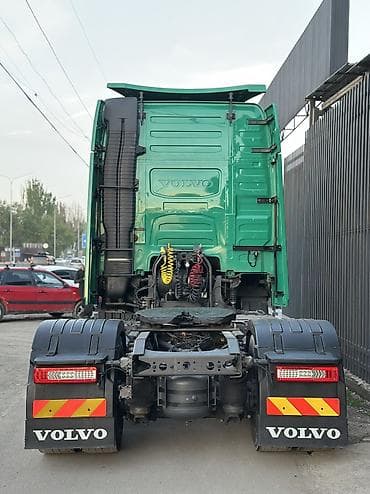 седло на тигач: Тягач, Volvo, 2019 г. — 4