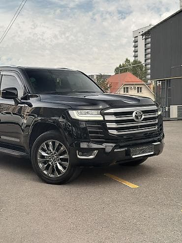 Toyota Land Cruiser: 2022 г., 3.5 л, Автомат, Бензин, Внедорожник — 2