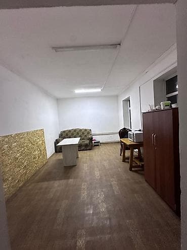 район киркомстром: Срочно сдаю коммерческое помещение в районе Киркомстрома По 1-й Линии — 4