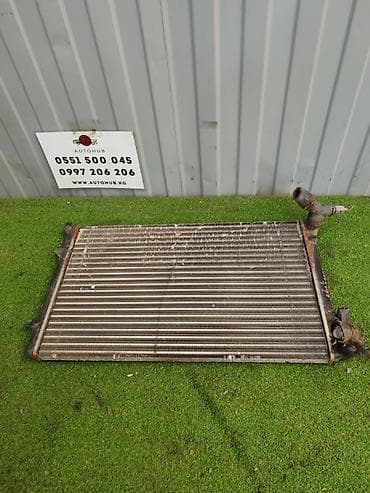 jetta 2: Основной радиатор Volkswagen Golf MK5 1.9 DIESEL BLS 2005 (б/у) — 1