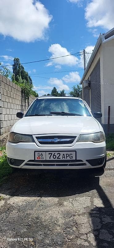 Daewoo Nexia: 2012 г., 1.5 л, Механика, Бензин, Седан