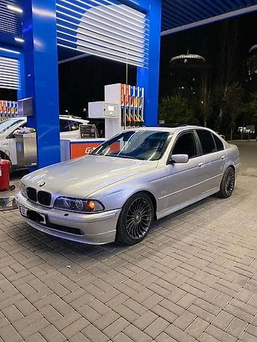 BMW 5 series: 2002 г., 3 л, Механика, Бензин, Седан