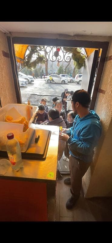 ош готовый бизнес: Токтогула Продается готовый бизнес помещение в аренде Площадь:10м2 — 1