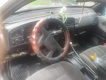 Volkswagen Passat: 1992 г., 2 л, Автомат, Бензин, Седан