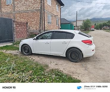 Chevrolet Cruze: 2014 г., 1.6 л, Автомат, Бензин, Хэтчбэк — 4