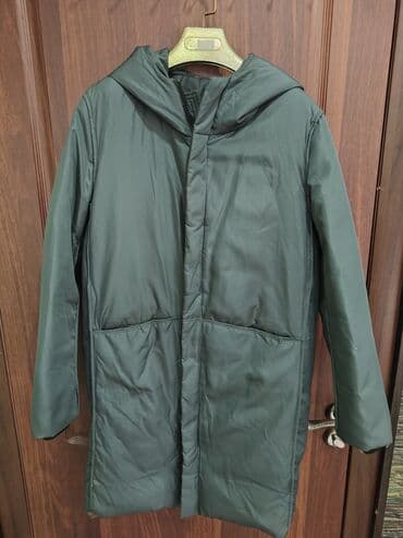 Удлиненная зимняя мужская куртка. В отличном состоянии. Размер 44