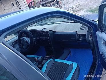 Volkswagen Passat: 1989 г., 1.8 л, Механика, Бензин, Универсал — 5