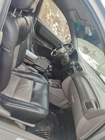 зил облицовка: Mazda 626: 2000 г., 2 л, Бензин, Хэтчбэк — 4