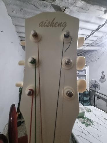 цена гитары: Акустическая гитара aisheng Model 38 и чехол - Формат корпуса — 3