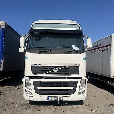 Тягач, Volvo, 2012 г., Тентованный at lalafo.kg Тягач, Volvo, 2012 г., Тентованный