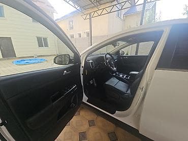 Продажа авто: Kia Sportage: 2019 г., 2 л, Автомат, Дизель, Кроссовер — 6