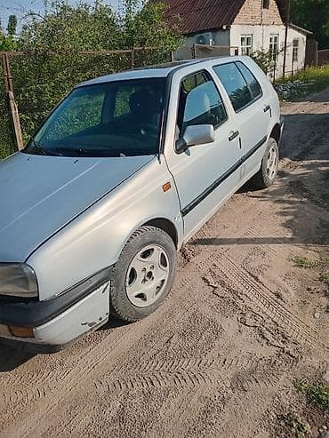 ауди а6 с4 1: Volkswagen Golf: 1994 г., 1.6 л, Кол менен иштөөчү — 2