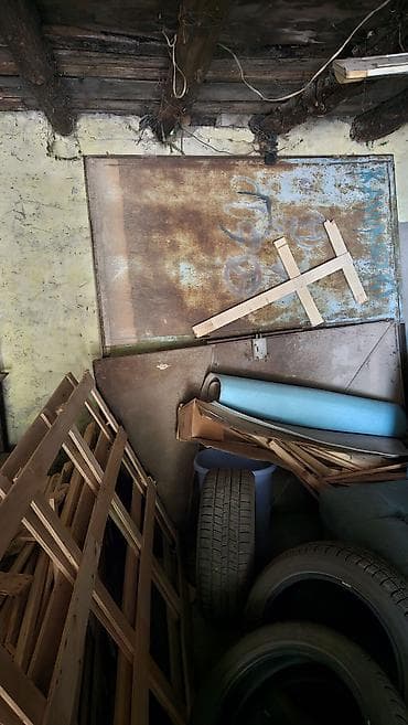 Лес кругляк: Продаю остатки стройматериалы цена договорная — 2