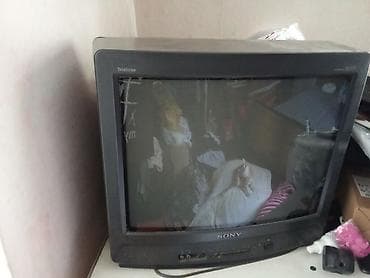 Техника жана электроника: Лот: три кинескопных телевизора 1) Sony Trinitron (черный, передняя — 1