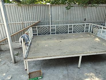 кресло кокон: Тапчан 3 x 2 x 40 м, Металл — 1