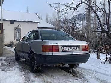 audi rs3: Audi 80: 1988 г., Седан — 1