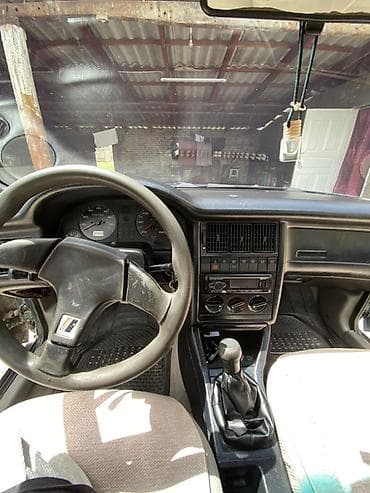 авто ровер: Audi 80: 1992 г., 2.3 л, Седан — 10