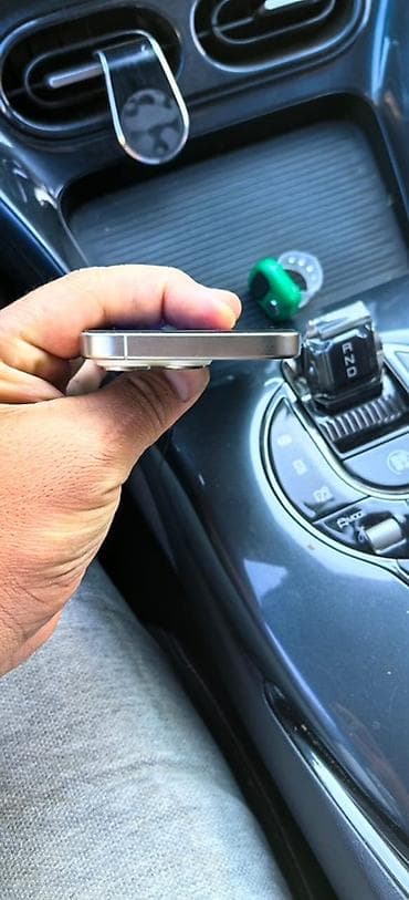 wacom one: IPhone 15 Pro, Голубой, Кабель — 6