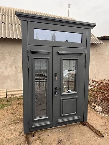 тиски слесарные маленькие: Двери для домов и квартир, Металлическая, Двухстворчатая, Кыргызстанская, цвет - Серый — 1