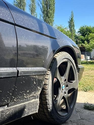 китайские машины электро: BMW 5 series: 1991 г., 2 л, Механика, Бензин, Седан — 3