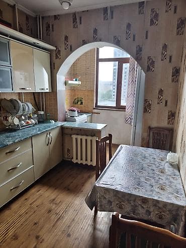 3 комнатная 106: 3 комнаты, 61 м², 106 серия, Пишпек 106 серия, 7 этаж, Евроремонт — 5