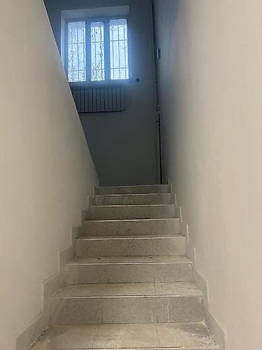Недвижимость: Аренда офисов, 180 м², С отдельным сан узлом — 10