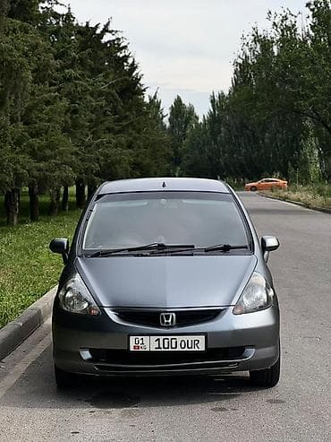 Продажа авто: Honda Fit: 2003 г., 1.5 л, Автомат, Бензин, Хэтчбэк — 4