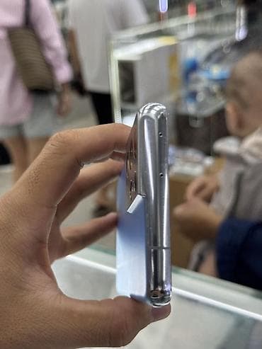 самсун с21: Samsung Galaxy S21 Ultra 5G - Корпус: стекло и металл, цвет — — 7