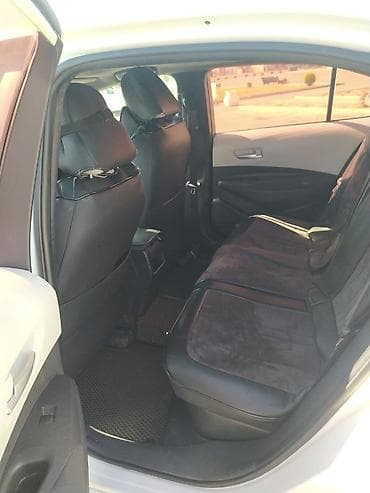 corolla 2016: Toyota Corolla: 2019 г., 1.8 л, Автомат, Гибрид, Седан — 6