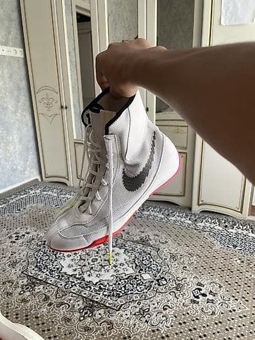 спартифка адидас: Мужские кроссовки, 43, 44, Nike, Новый, цвет - Белый, Самовывоз, Платная доставка — 2