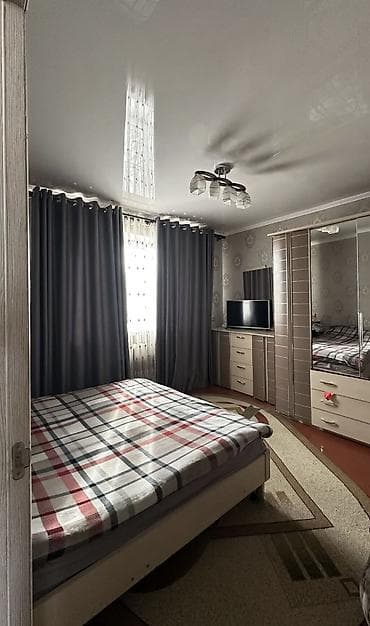 участок кирпичный: Продаю 2х этажный 4 комнатный Коттедж с мебелью. Возможен обмен с — 7