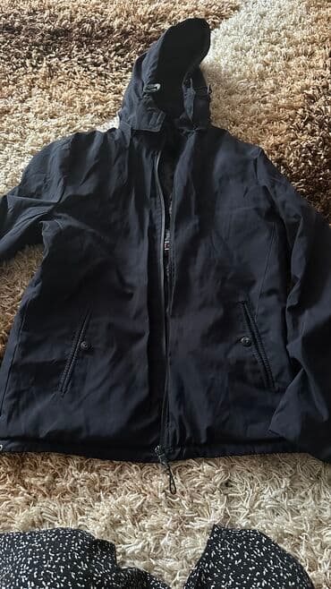 куртки осение: Куртка очень классная на осень-весну. Размер подходит на S-M. Подойдет — 3