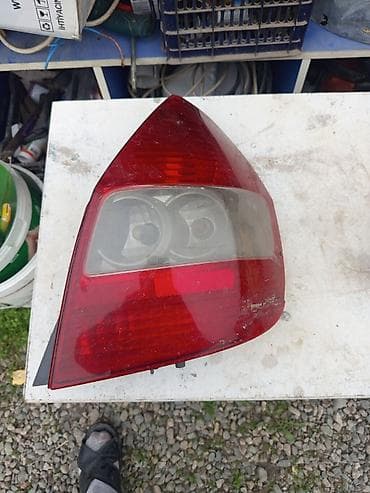 тумбочка прикроватная стекло: Автозапчасти и аксессуары - Стекло дверное автомобильное. Зелёное — 2