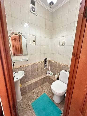 нижний джал квартиры: 3 комнаты, 75 м², 105 серия, 7 этаж — 4