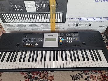 Продажа Ямаха PSR E223 почти новый не пользовались