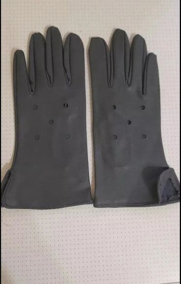 бесплатно: Обмен Перчатки (новые), женские, экокожа на пачку сливочного масла — 1