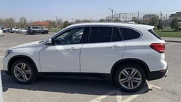 mini cuper: BMW X1: 2020 г., 2 л, Автомат, Дизель, Кроссовер — 9