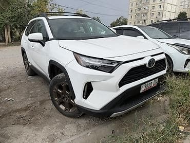 Toyota RAV4: 2023 г., Автомат, Гибрид, Кроссовер — 1