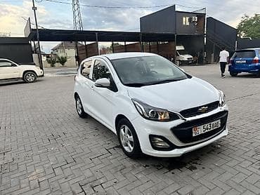 Chevrolet Spark: 2021 г., 1 л, Автомат, Бензин, Хэтчбэк