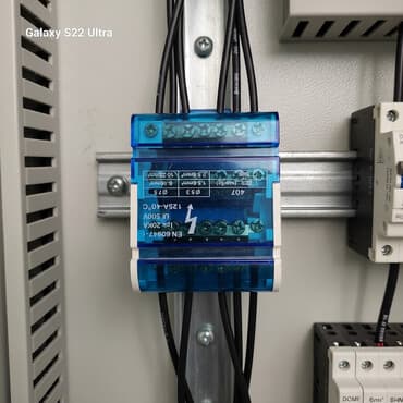 биндеры 6 листов электрические: Шинный распределительный блок (DIN-рейка), синий корпус, прозрачные — 1