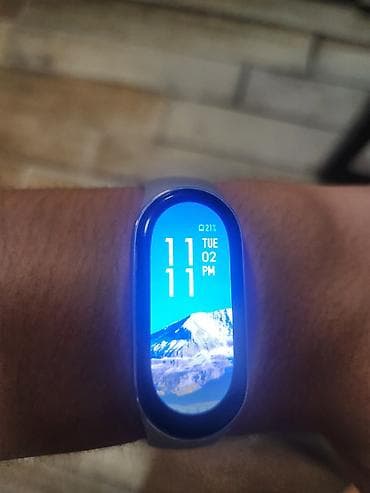 Xiaomi: Xiaomi smart band 9 в хорошем состоянии. - Цвет корпуса светло — 9