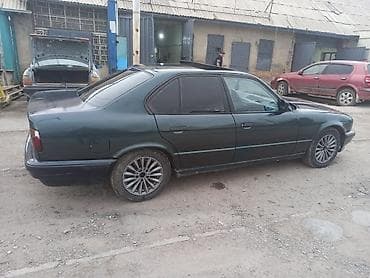 rx 350 2009: BMW 5 series: 1990 г., Седан — 1