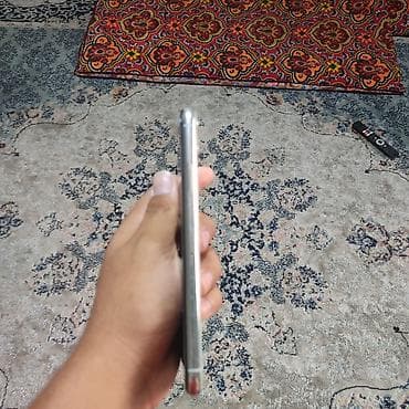iphone 10r: Жакшы абалда — 1