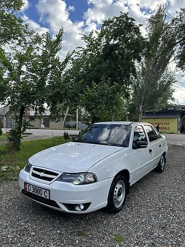 Daewoo: Daewoo Nexia: 2013 г., 1.5 л, Механика, Бензин, Седан — 2
