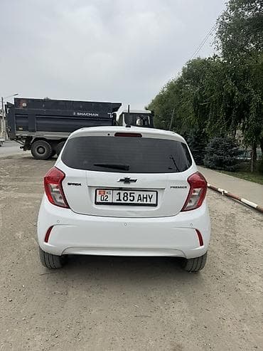 toyta vitz: Chevrolet Spark: 2021 г., 0.1 л, Автомат, Бензин, Хэтчбэк — 4