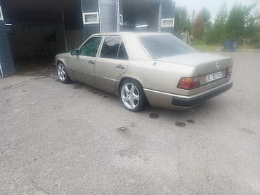 даево матиз 1: Mercedes-Benz W124: 1992 г., 2 л, Автомат, Газ, Седан — 5